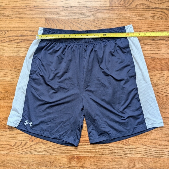 Under Armour Men’s Athletic Shorts Navy Blue White Side Panels Size XL - Picture 5 of 7